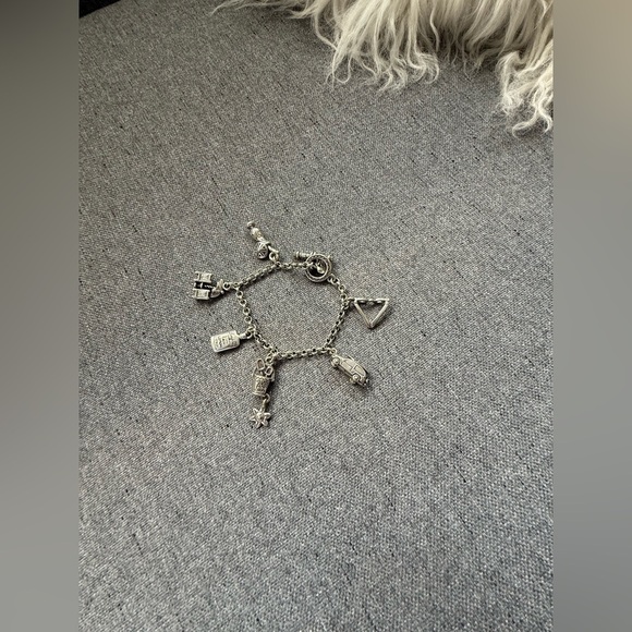 Brighton Silver Summer / Beach Themed Charm Bracelet 7.5" - Picture 6 of 9